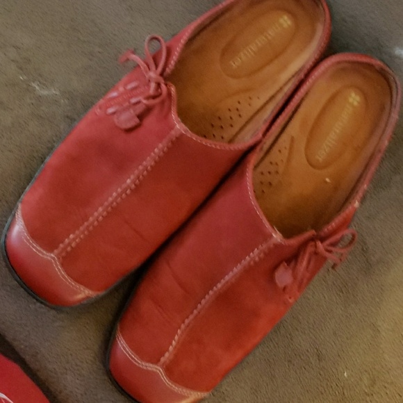 Red shoes - Picture 4 of 4